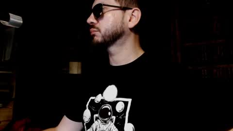 Master Dean online show from April 13, 7:35 pm