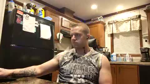 justus0624 online show from June 21, 4:46 am