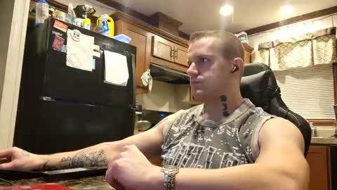 justus0624 online show from June 21, 7:42 am