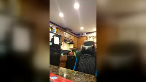 justus0624 online show from July 16, 4:46 am