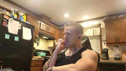 justus0624 online show from August 7, 6:24 am