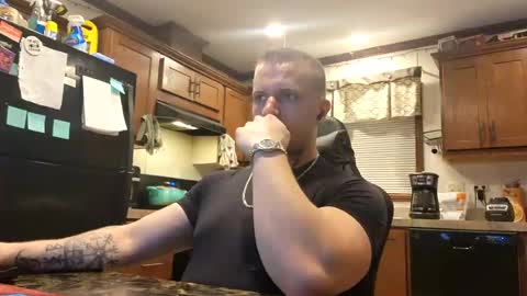 justus0624 online show from August 14, 2:26 am