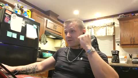 justus0624 online show from August 14, 6:50 am