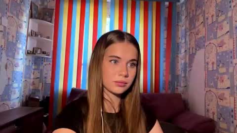 Melissa online show from August 7, 7:30 am