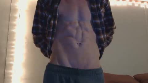 juucyyjayy online show from March 9, 8:10 am