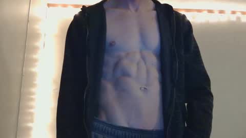 juucyyjayy online show from March 10, 5:59 am