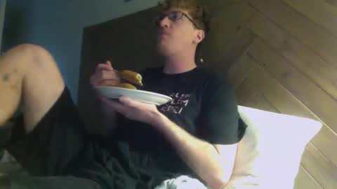 J and Sugar snap pea online show from March 12, 1:47 am