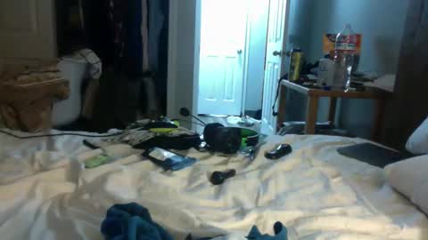 J and Sugar snap pea online show from April 26, 8:54 am