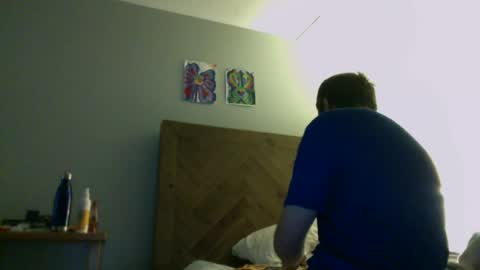 J and Sugar snap pea online show from July 23, 7:44 am