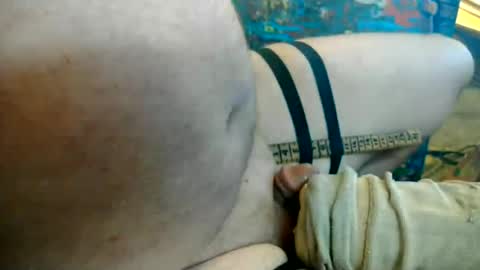 jwright1995 online show from June 29, 3:26 pm