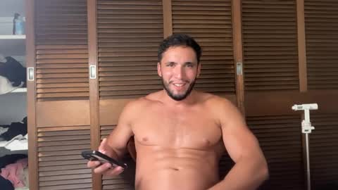 jzdominates online show from August 7, 1:05 am