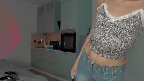 k1si4ka online show from August 12, 5:21 am