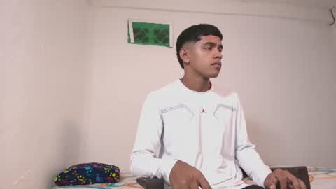 k_florez online show from August 9, 9:54 am