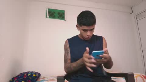 k_florez online show from August 10, 9:33 am