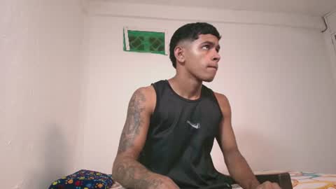 k_florez online show from August 11, 9:33 am