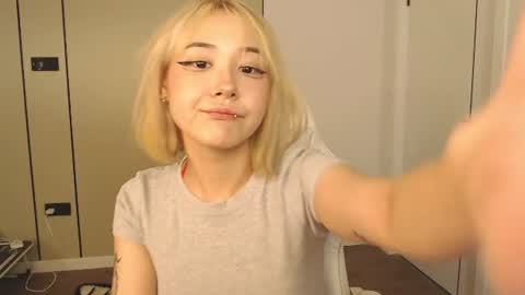 Kaoru online show from July 27, 6:13 pm
