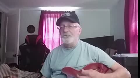 kabriggs136 online show from May 11, 8:44 pm