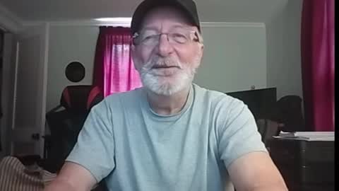 kabriggs136 online show from May 11, 9:50 pm