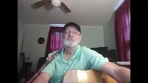 kabriggs136 online show from May 14, 11:26 pm