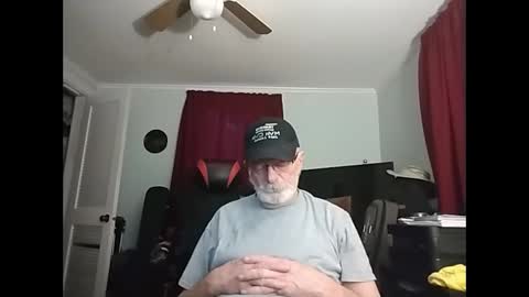 kabriggs136 online show from June 10, 12:39 am