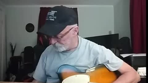 kabriggs136 online show from August 8, 1:16 am