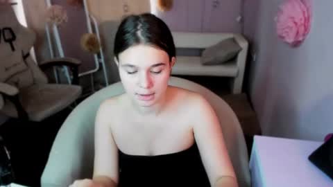 Kacey online show from August 30, 7:52 am
