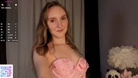 Kate online show from August 8, 2:50 pm