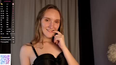 Kate online show from August 8, 8:20 pm