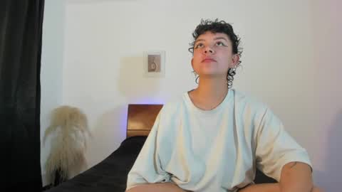 kade y demi independent models online show from August 11, 2:13 am