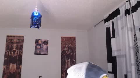 kademalone online show from April 24, 9:09 pm
