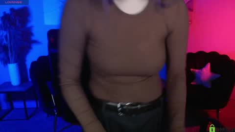 kaela_spell_ online show from April 24, 3:10 am