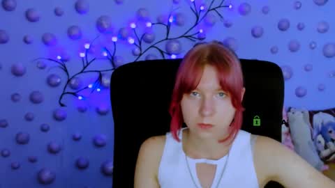 kaela_spell_ online show from May 6, 8:10 pm