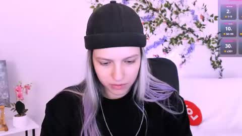 kaela_spell_ online show from August 3, 2:29 am