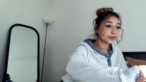 kaelagreen online show from August 20, 11:54 pm