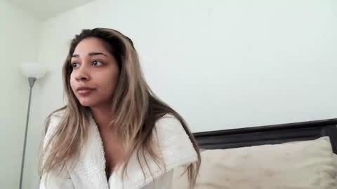 kaelagreen online show from September 3, 6:44 pm