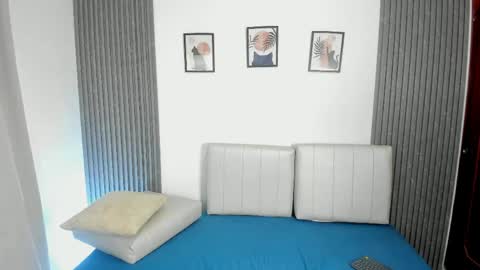kaelx_x online show from May 27, 9:39 pm