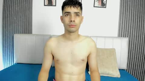 kaelx_x online show from May 31, 8:11 pm