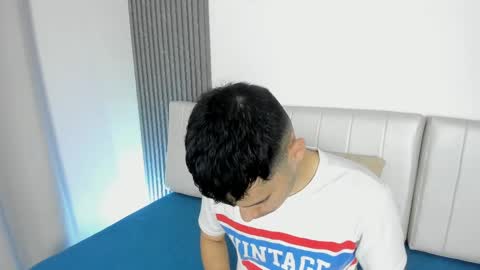 kaelx_x online show from June 1, 8:34 pm
