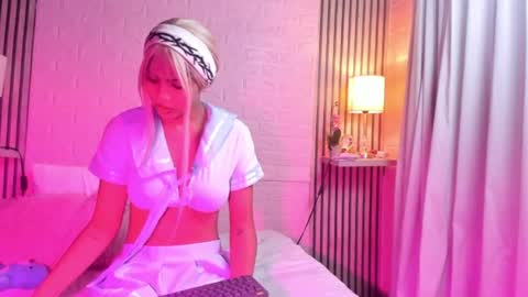kaia_monroe online show from August 15, 3:21 am