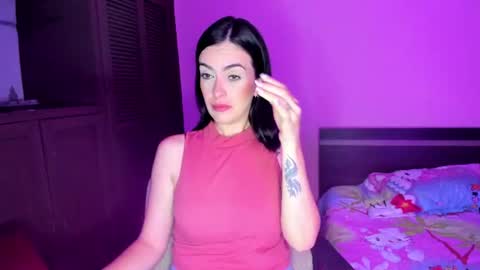 kaiahlive online show from June 25, 10:46 pm