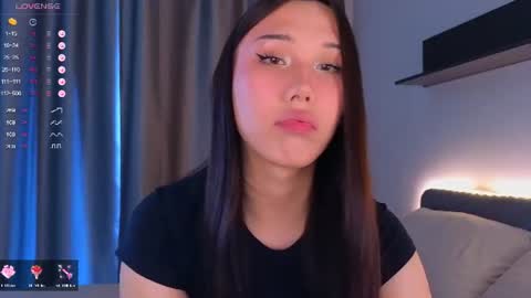 Kaia Sunshine online show from July 30, 1:18 pm