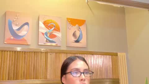 kaiawhite online show from August 15, 12:36 am
