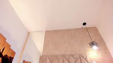 Kailin online show from August 10, 11:55 am