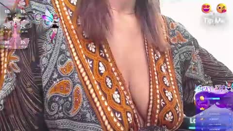 Kaira online show from August 6, 12:59 pm