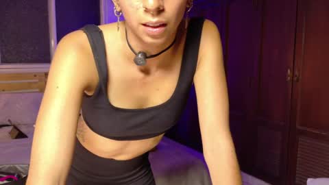 sarah model indepent online show from June 8, 4:18 am