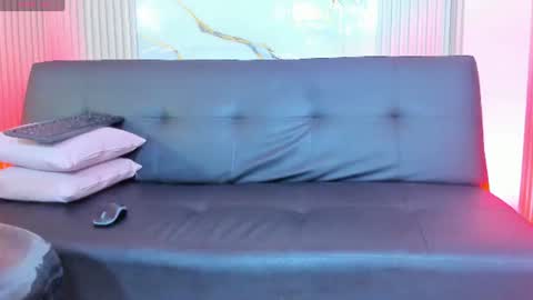kairo_tay1 online show from August 14, 8:45 pm