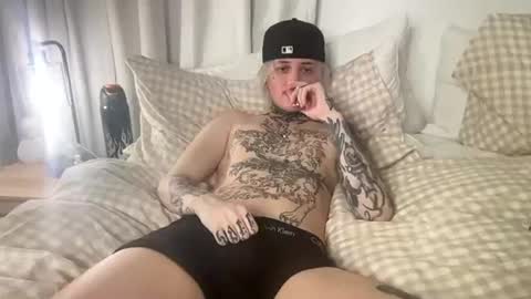 Kairo Kox online show from March 1, 4:53 am
