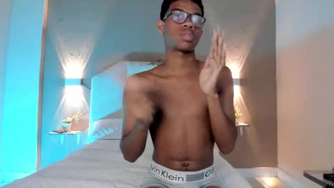 kaisonrouse online show from February 23, 11:36 pm