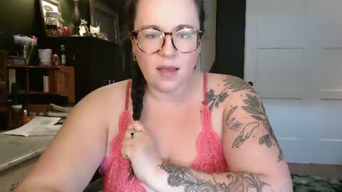 kaitrosss online show from August 17, 6:24 pm
