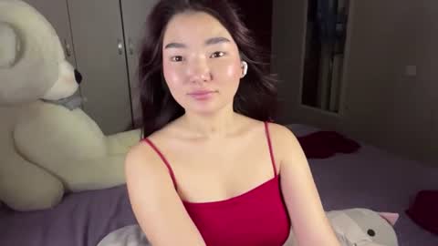 Sakura online show from August 12, 5:48 pm